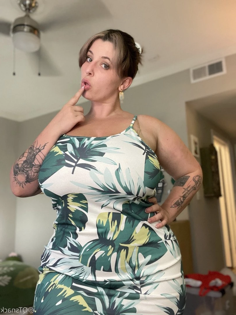 QTsnack [ qtsnacksquad ] Onlyfans leaked photo 3801616 on Hotleaks.tv