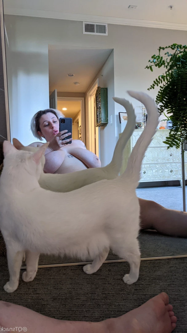 QTsnack [ qtsnacksquad ] Onlyfans leaked photo 6404857 on Hotleaks.tv