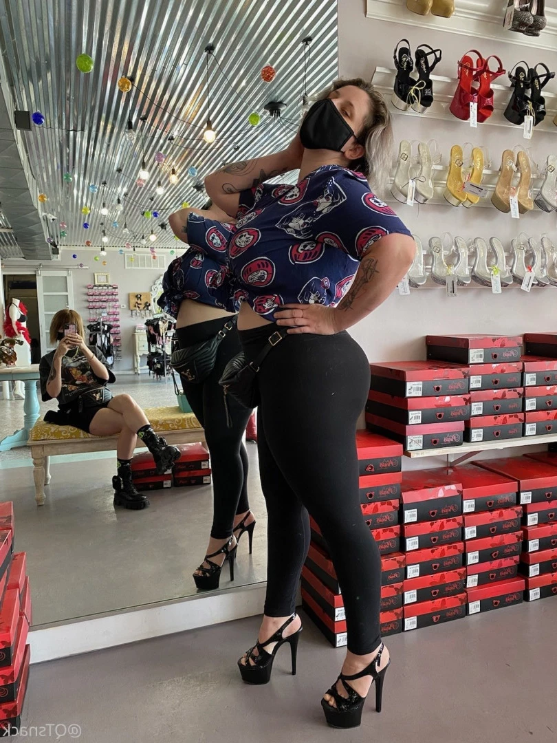 QTsnack [ qtsnacksquad ] Onlyfans leaked photo 6405239 on Hotleaks.tv