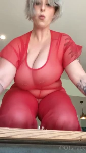10659903