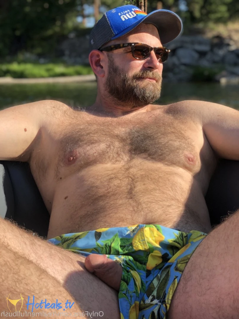 Seattle Dad [ seattle_dad ] Onlyfans leaked photo 2213492 on Hotleaks.tv