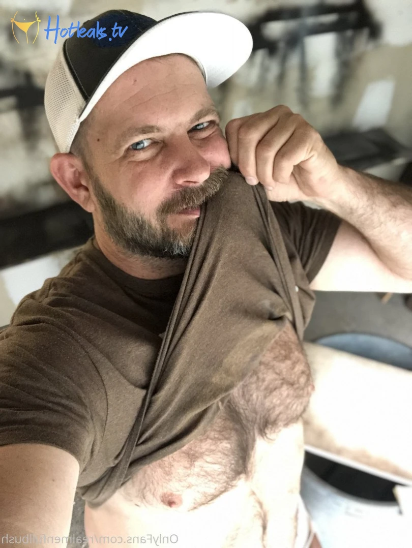 Seattle Dad [ seattle_dad ] Onlyfans leaked photo 2213650 on Hotleaks.tv