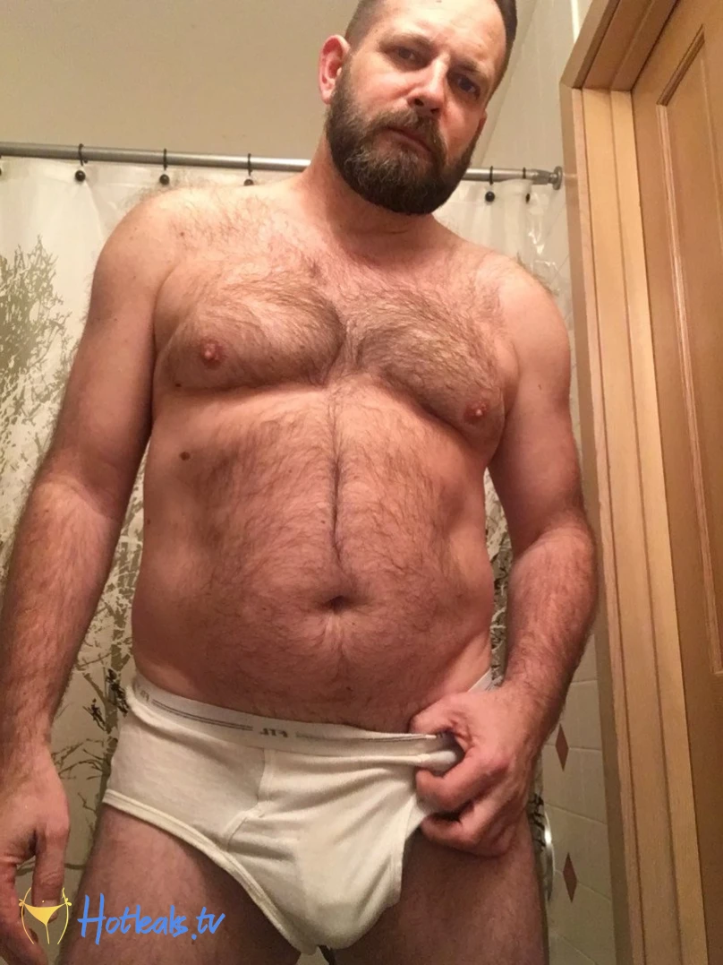 Seattle Dad [ seattle_dad ] Onlyfans leaked photo 2213817 on Hotleaks.tv