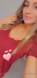 NaughtyNurse~𝘬𝘢𝘵𝘪𝘦 [ sexymomkatie ] Onlyfans leaked video 18317466 on Hotleaks.tv
