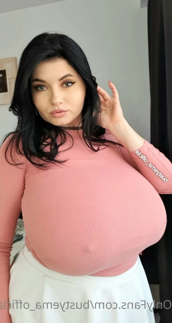bustyema_official Onlyfans leaked photo 6835892 on Hotleaks.tv