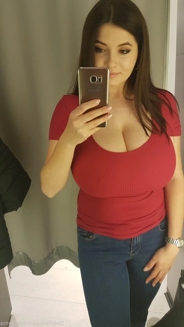bustyema_official Onlyfans leaked photo 6836907 on Hotleaks.tv