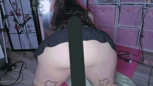 6403721