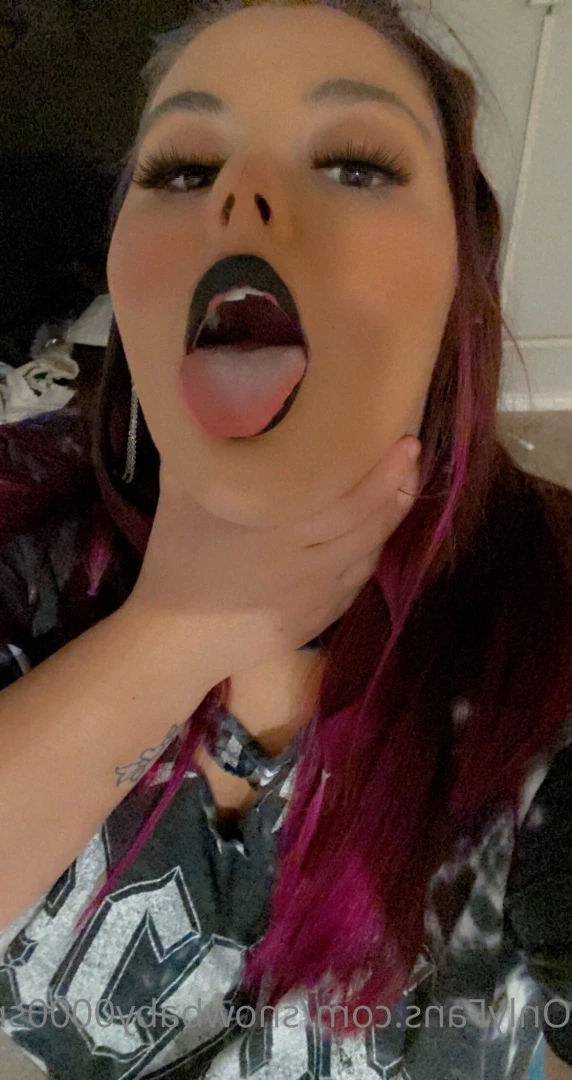 Rayne❄️ [ snowbaby0000sneakpeak ] Onlyfans leaked photo 6032086 on Hotleaks.tv