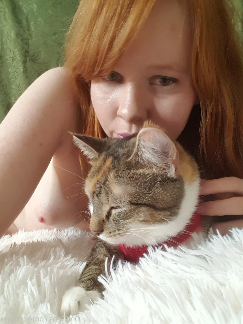Sleeping Queen Regina Cosplay [ sqregina ] Onlyfans leaked photo 6245085 on Hotleaks.tv