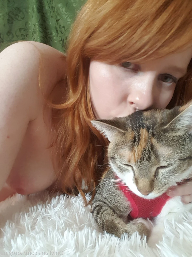 Sleeping Queen Regina Cosplay [ sqregina ] Onlyfans leaked photo 6245188 on Hotleaks.tv