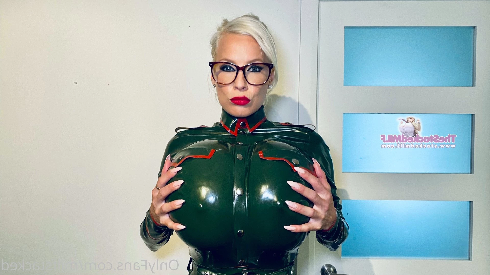 Busty Sasha [ thebustysasha ] Onlyfans leaked photo 3944042 on Hotleaks.tv
