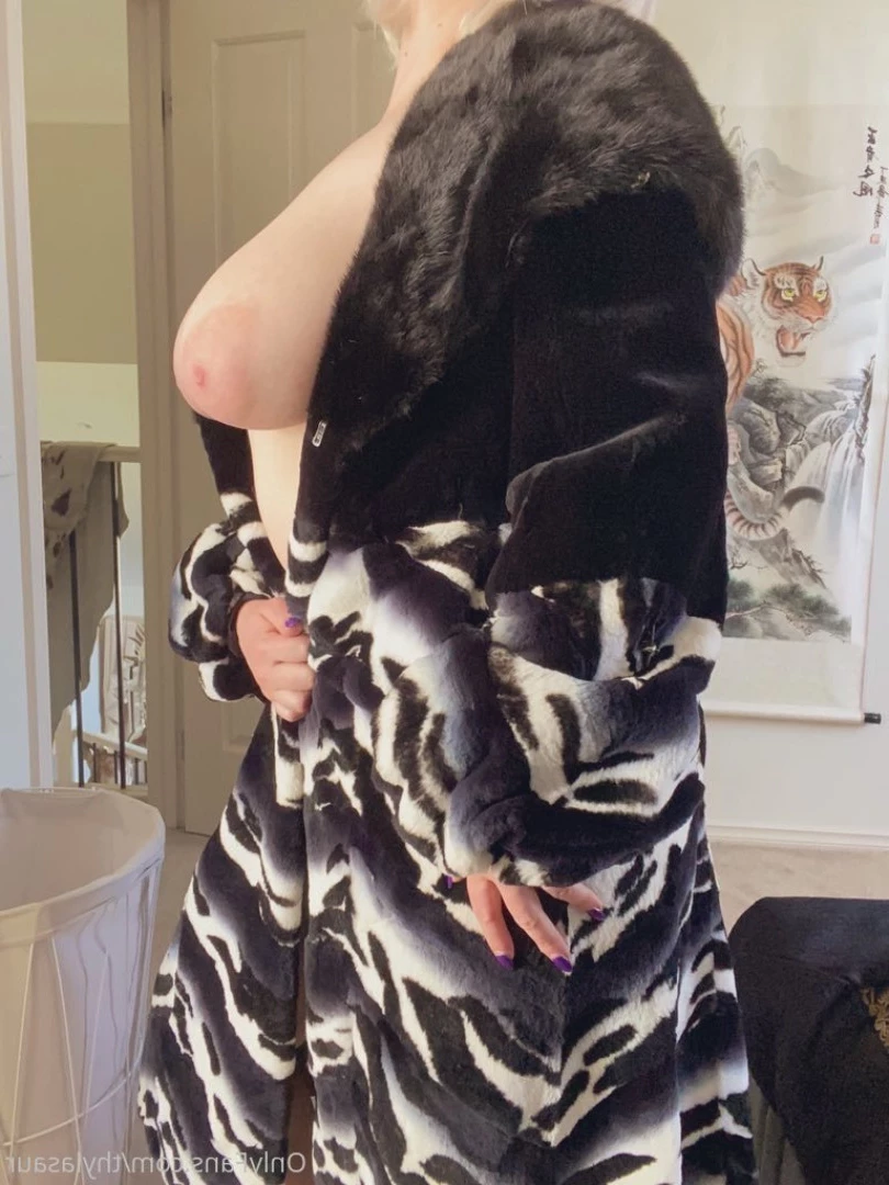 Quartz 💕 [ thylasaur ] Onlyfans leaked photo 6031400 on Hotleaks.tv