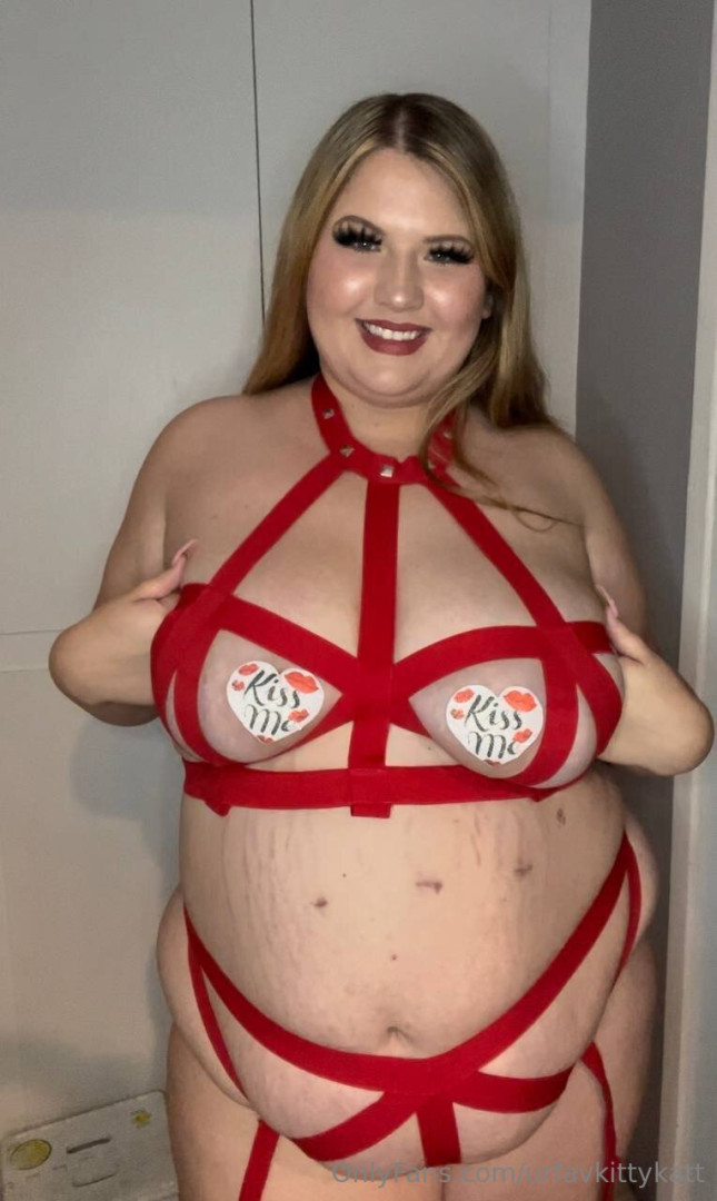 🍭 𝑯𝑶𝑹𝑵𝒀  BBW KITTY 🐱 CHECK DMs 👀 [ urfavkittykatt ] Onlyfans leaked photo 18466962 on Hotleaks.tv