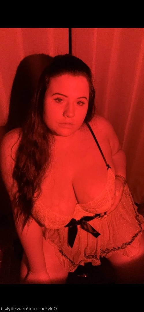 🍭 𝑯𝑶𝑹𝑵𝒀  BBW KITTY 🐱 CHECK DMs 👀 [ urfavkittykatt ] Onlyfans leaked photo 4448837 on Hotleaks.tv