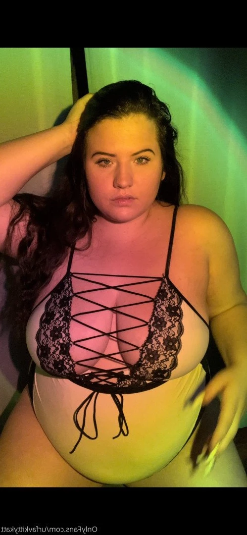 🍭 𝑯𝑶𝑹𝑵𝒀  BBW KITTY 🐱 CHECK DMs 👀 [ urfavkittykatt ] Onlyfans leaked photo 4449686 on Hotleaks.tv