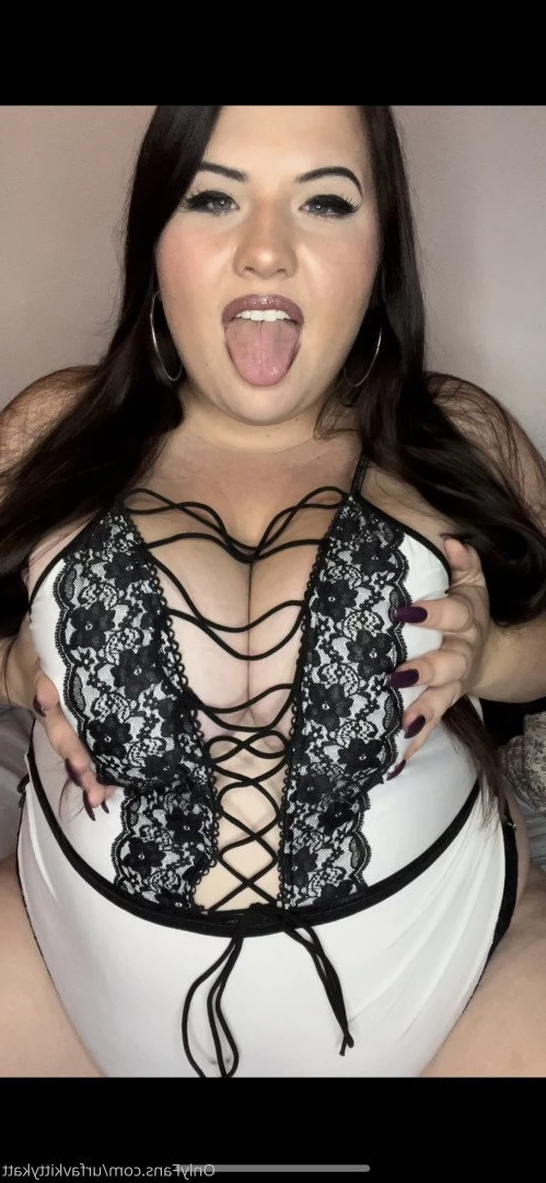 🍭 𝑯𝑶𝑹𝑵𝒀  BBW KITTY 🐱 CHECK DMs 👀 [ urfavkittykatt ] Onlyfans leaked photo 4450752 on Hotleaks.tv