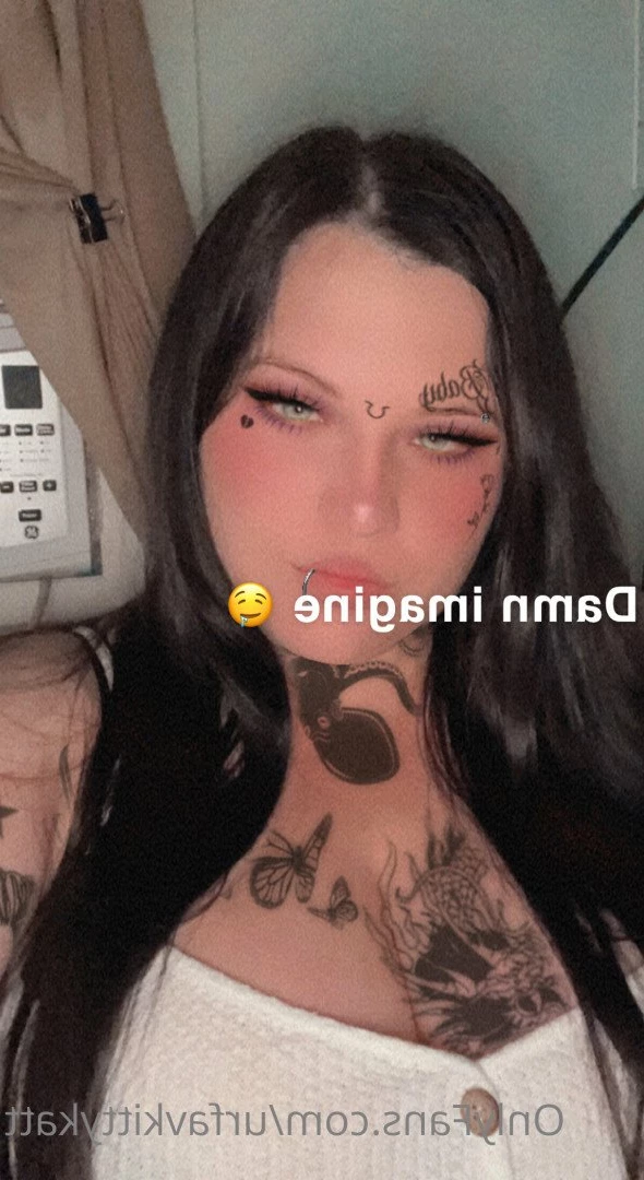 🍭 𝑯𝑶𝑹𝑵𝒀  BBW KITTY 🐱 CHECK DMs 👀 [ urfavkittykatt ] Onlyfans leaked photo 4451165 on Hotleaks.tv
