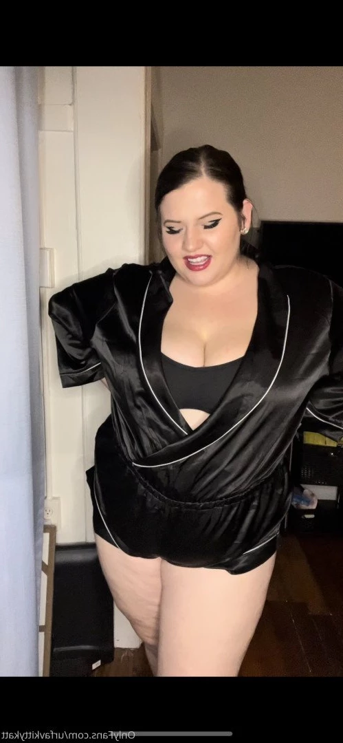 🍭 𝑯𝑶𝑹𝑵𝒀  BBW KITTY 🐱 CHECK DMs 👀 [ urfavkittykatt ] Onlyfans leaked photo 4451505 on Hotleaks.tv