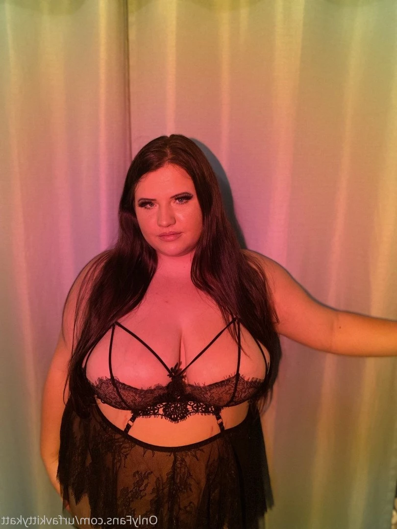🍭 𝑯𝑶𝑹𝑵𝒀  BBW KITTY 🐱 CHECK DMs 👀 [ urfavkittykatt ] Onlyfans leaked photo 4451778 on Hotleaks.tv
