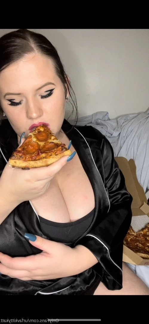 🍭 𝑯𝑶𝑹𝑵𝒀  BBW KITTY 🐱 CHECK DMs 👀 [ urfavkittykatt ] Onlyfans leaked photo 4451860 on Hotleaks.tv