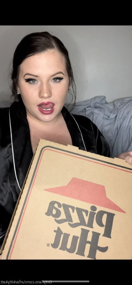 🍭 𝑯𝑶𝑹𝑵𝒀  BBW KITTY 🐱 CHECK DMs 👀 [ urfavkittykatt ] Onlyfans leaked photo 4452146 on Hotleaks.tv