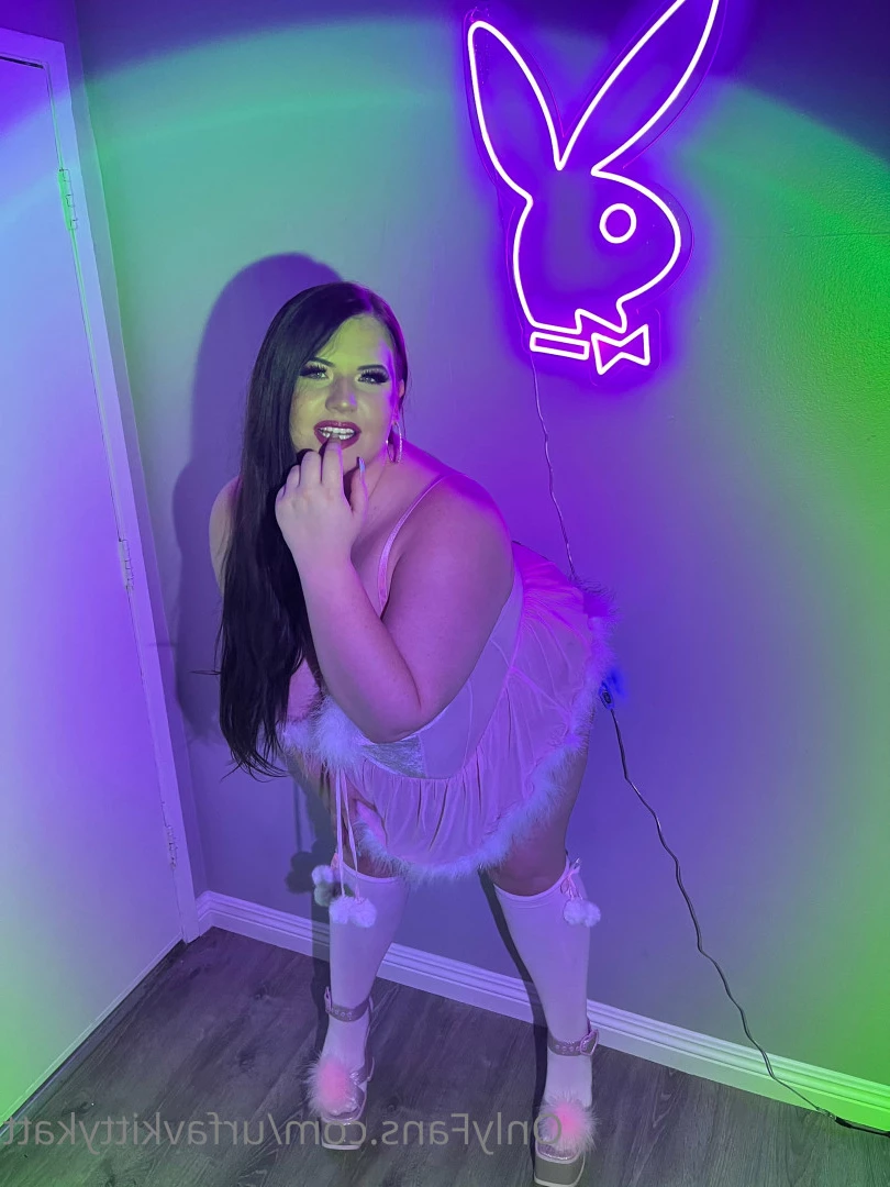 🍭 𝑯𝑶𝑹𝑵𝒀  BBW KITTY 🐱 CHECK DMs 👀 [ urfavkittykatt ] Onlyfans leaked photo 6022616 on Hotleaks.tv