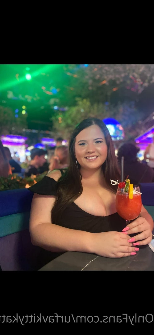 🍭 𝑯𝑶𝑹𝑵𝒀  BBW KITTY 🐱 CHECK DMs 👀 [ urfavkittykatt ] Onlyfans leaked photo 6022958 on Hotleaks.tv