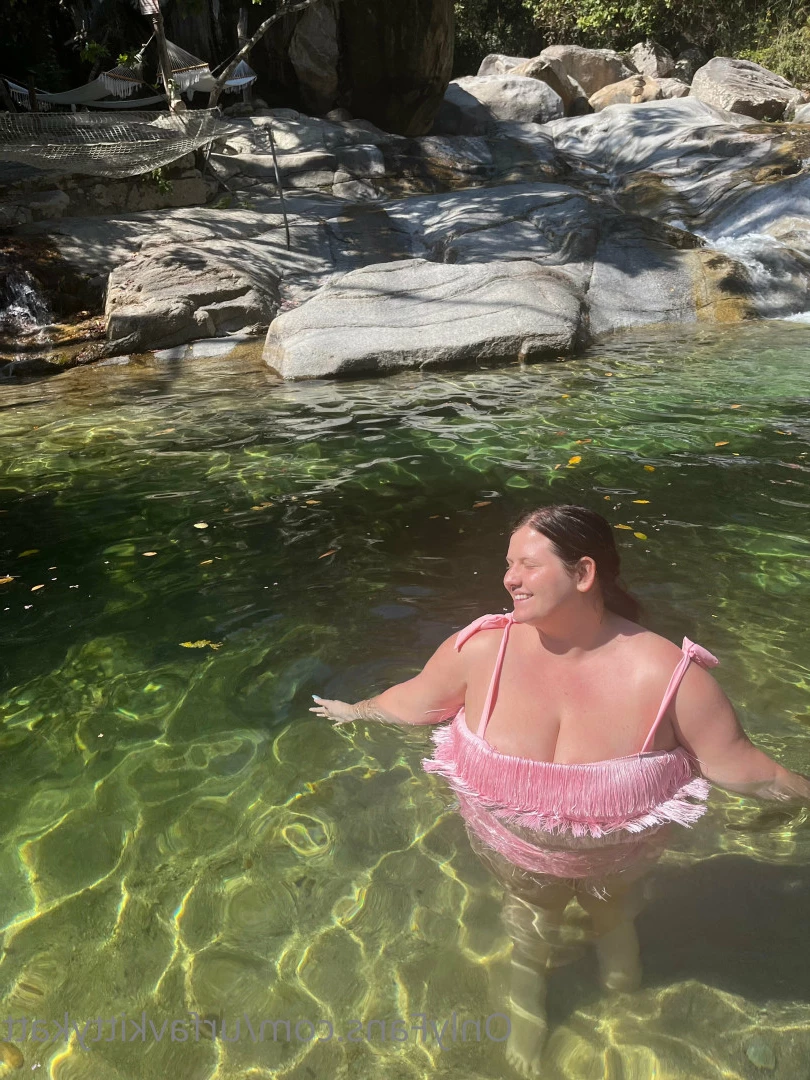 🍭 𝑯𝑶𝑹𝑵𝒀  BBW KITTY 🐱 CHECK DMs 👀 [ urfavkittykatt ] Onlyfans leaked photo 6023123 on Hotleaks.tv
