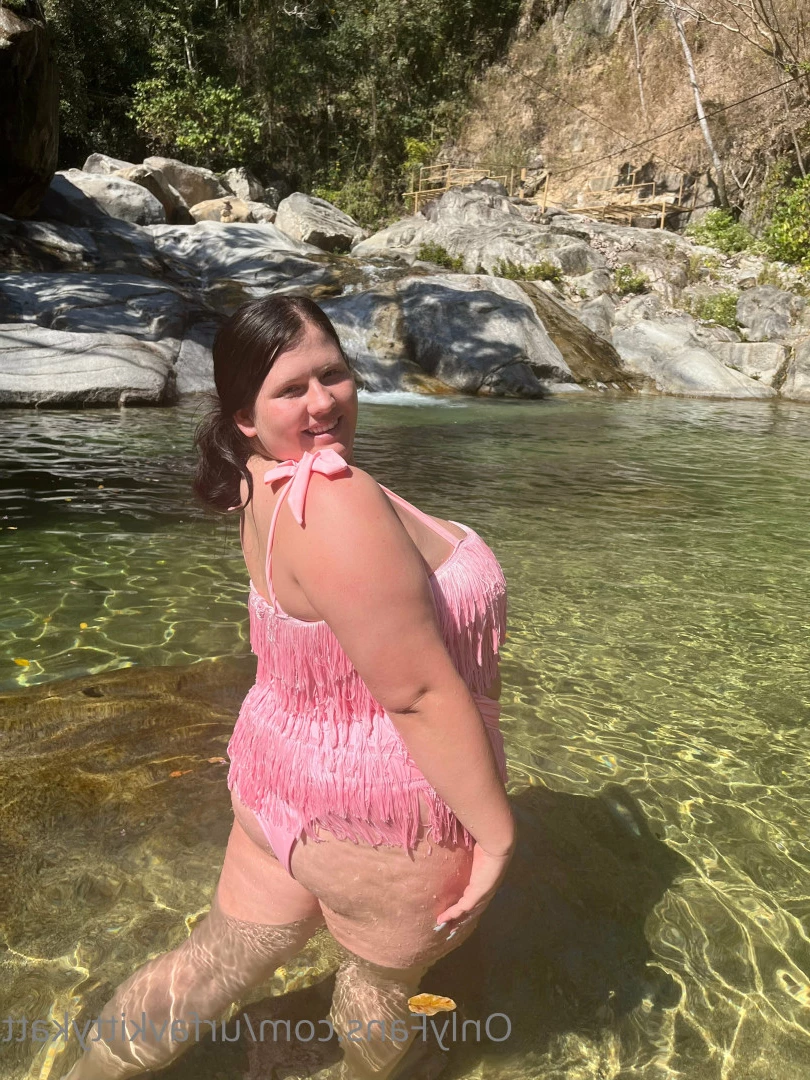 🍭 𝑯𝑶𝑹𝑵𝒀  BBW KITTY 🐱 CHECK DMs 👀 [ urfavkittykatt ] Onlyfans leaked photo 6023596 on Hotleaks.tv