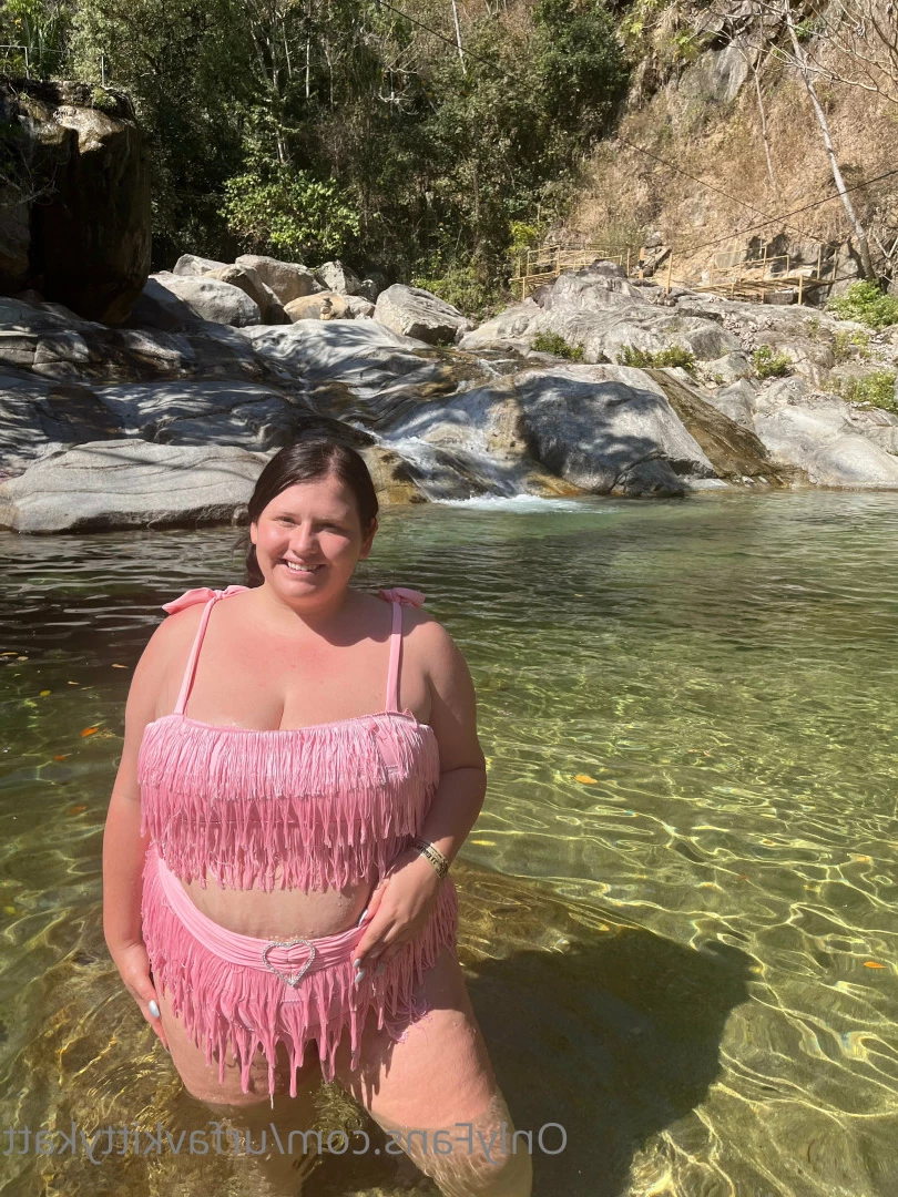 🍭 𝑯𝑶𝑹𝑵𝒀  BBW KITTY 🐱 CHECK DMs 👀 [ urfavkittykatt ] Onlyfans leaked photo 6023873 on Hotleaks.tv
