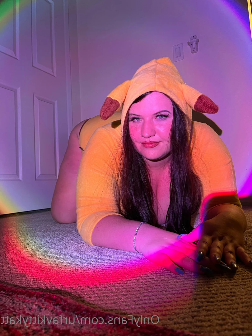 🍭 𝑯𝑶𝑹𝑵𝒀  BBW KITTY 🐱 CHECK DMs 👀 [ urfavkittykatt ] Onlyfans leaked photo 6024462 on Hotleaks.tv
