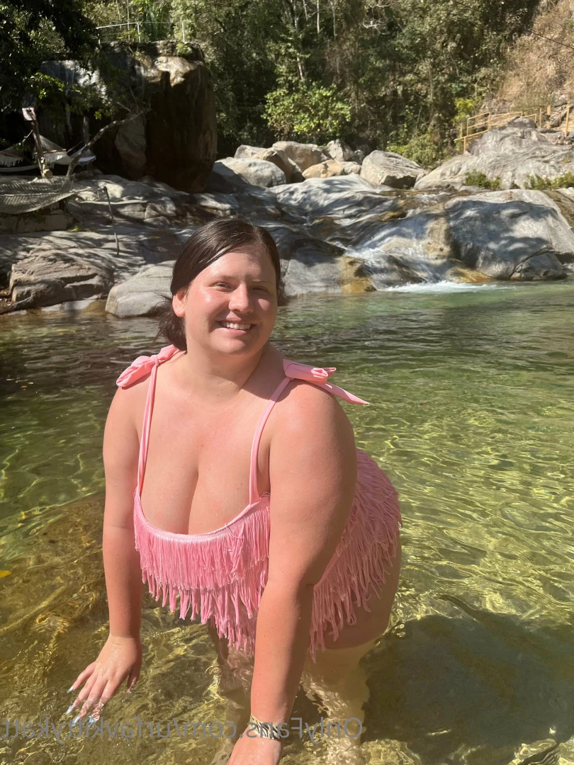 🍭 𝑯𝑶𝑹𝑵𝒀  BBW KITTY 🐱 CHECK DMs 👀 [ urfavkittykatt ] Onlyfans leaked photo 6024492 on Hotleaks.tv