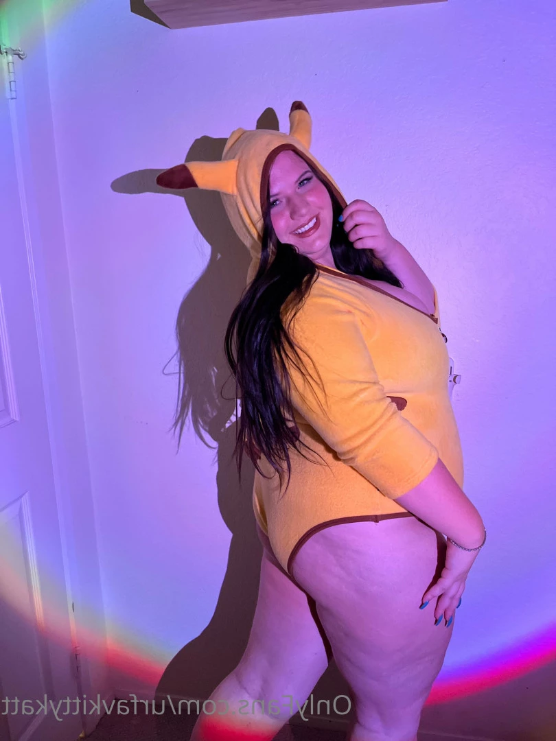 🍭 𝑯𝑶𝑹𝑵𝒀  BBW KITTY 🐱 CHECK DMs 👀 [ urfavkittykatt ] Onlyfans leaked photo 6024538 on Hotleaks.tv