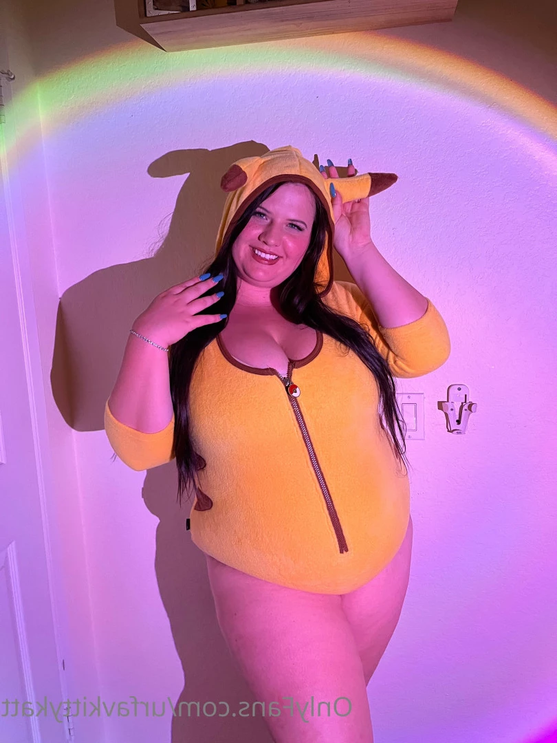 🍭 𝑯𝑶𝑹𝑵𝒀  BBW KITTY 🐱 CHECK DMs 👀 [ urfavkittykatt ] Onlyfans leaked photo 6024655 on Hotleaks.tv