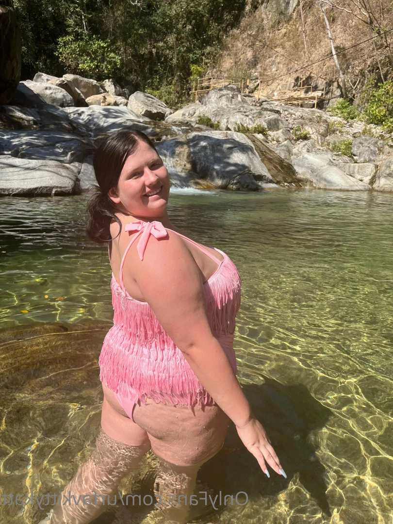 🍭 𝑯𝑶𝑹𝑵𝒀  BBW KITTY 🐱 CHECK DMs 👀 [ urfavkittykatt ] Onlyfans leaked photo 6024856 on Hotleaks.tv