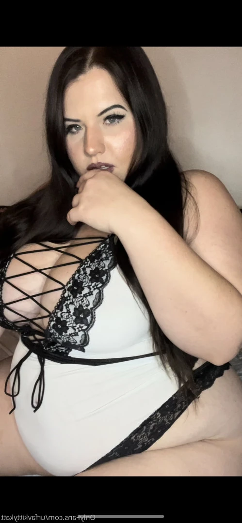 🍭 𝑯𝑶𝑹𝑵𝒀  BBW KITTY 🐱 CHECK DMs 👀 [ urfavkittykatt ] Onlyfans leaked photo 6024935 on Hotleaks.tv