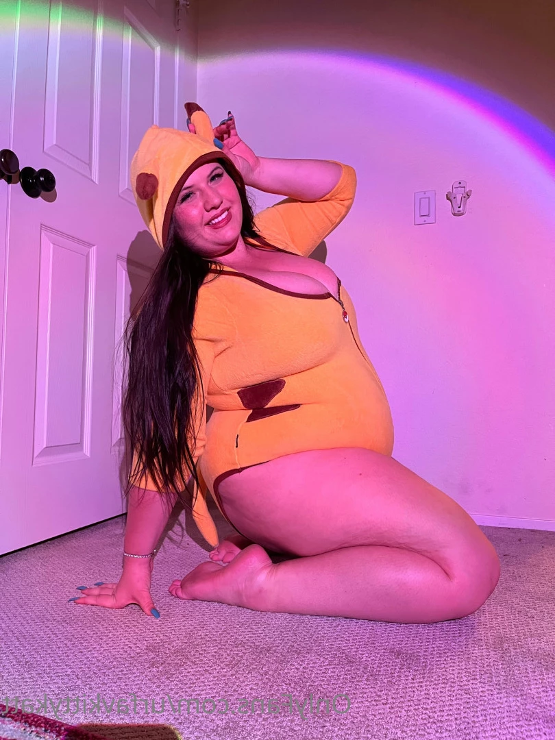 🍭 𝑯𝑶𝑹𝑵𝒀  BBW KITTY 🐱 CHECK DMs 👀 [ urfavkittykatt ] Onlyfans leaked photo 6025335 on Hotleaks.tv