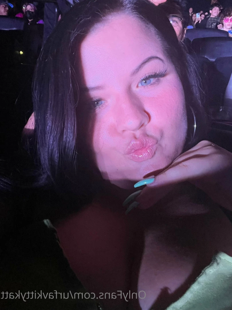 🍭 𝑯𝑶𝑹𝑵𝒀  BBW KITTY 🐱 CHECK DMs 👀 [ urfavkittykatt ] Onlyfans leaked photo 6025760 on Hotleaks.tv