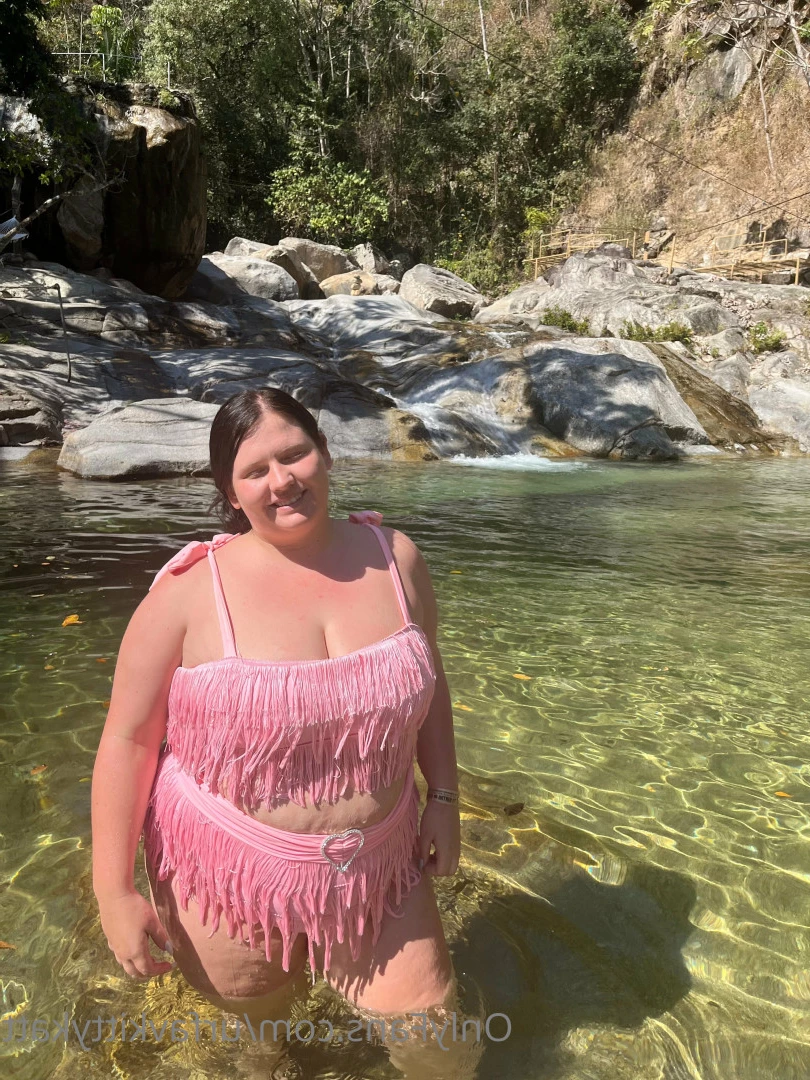🍭 𝑯𝑶𝑹𝑵𝒀  BBW KITTY 🐱 CHECK DMs 👀 [ urfavkittykatt ] Onlyfans leaked photo 6026039 on Hotleaks.tv