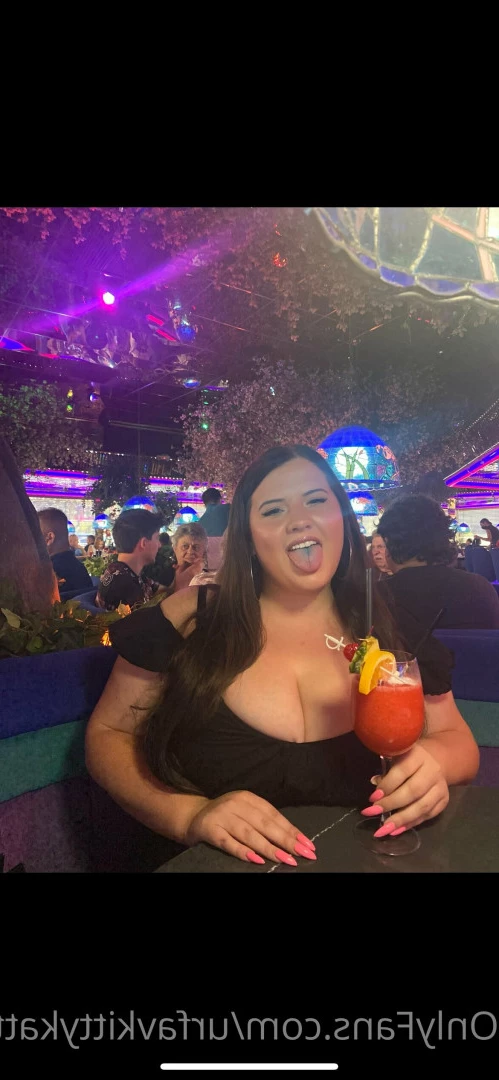🍭 𝑯𝑶𝑹𝑵𝒀  BBW KITTY 🐱 CHECK DMs 👀 [ urfavkittykatt ] Onlyfans leaked photo 6026872 on Hotleaks.tv