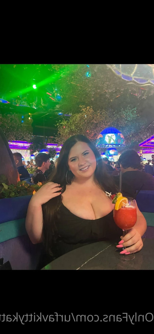🍭 𝑯𝑶𝑹𝑵𝒀  BBW KITTY 🐱 CHECK DMs 👀 [ urfavkittykatt ] Onlyfans leaked photo 6027673 on Hotleaks.tv