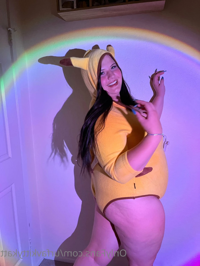 🍭 𝑯𝑶𝑹𝑵𝒀  BBW KITTY 🐱 CHECK DMs 👀 [ urfavkittykatt ] Onlyfans leaked photo 6027872 on Hotleaks.tv