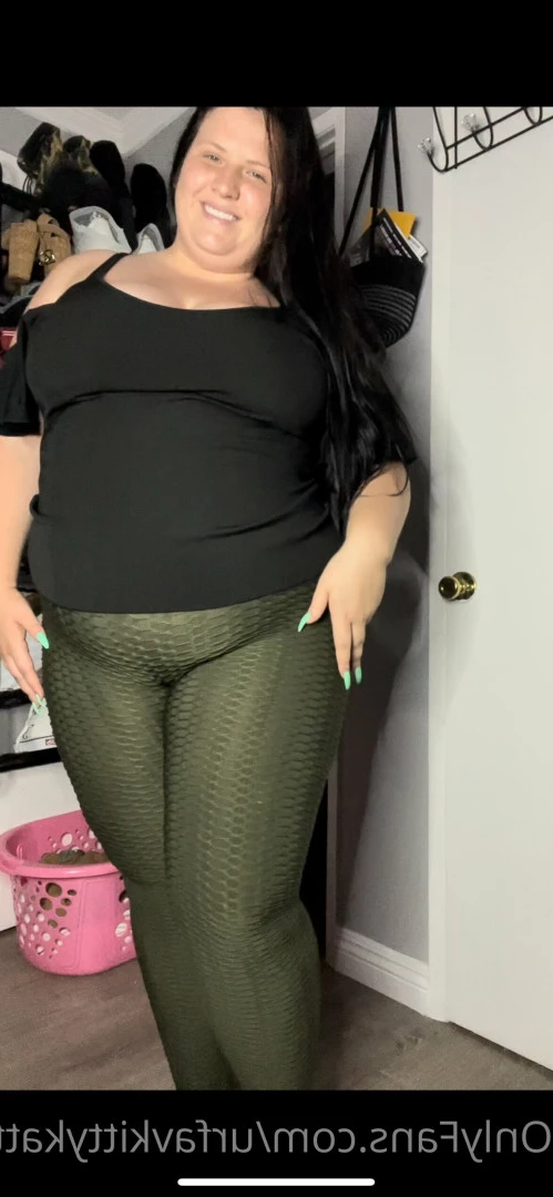 🍭 𝑯𝑶𝑹𝑵𝒀  BBW KITTY 🐱 CHECK DMs 👀 [ urfavkittykatt ] Onlyfans leaked photo 6029317 on Hotleaks.tv
