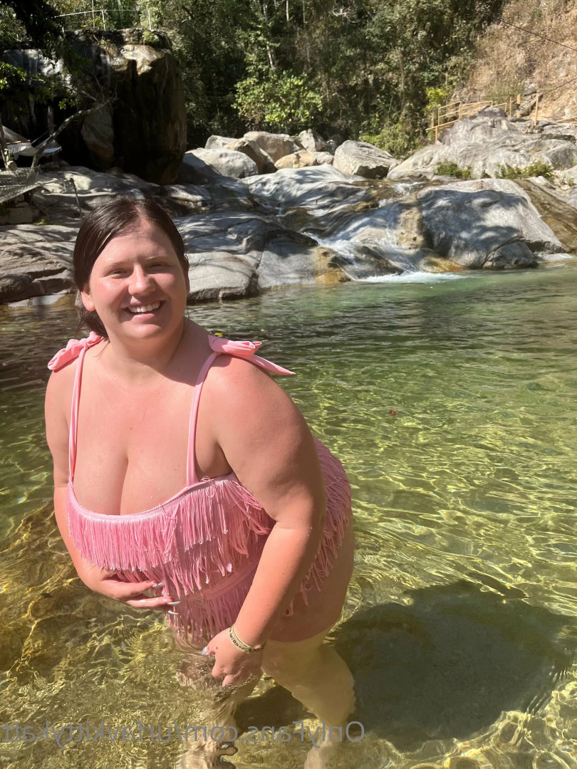 🍭 𝑯𝑶𝑹𝑵𝒀  BBW KITTY 🐱 CHECK DMs 👀 [ urfavkittykatt ] Onlyfans leaked photo 6030689 on Hotleaks.tv