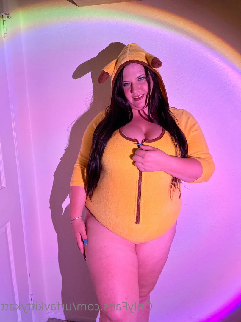 🍭 𝑯𝑶𝑹𝑵𝒀  BBW KITTY 🐱 CHECK DMs 👀 [ urfavkittykatt ] Onlyfans leaked photo 6030804 on Hotleaks.tv