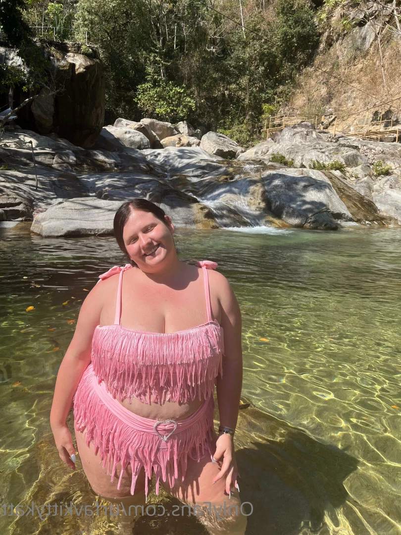 🍭 𝑯𝑶𝑹𝑵𝒀  BBW KITTY 🐱 CHECK DMs 👀 [ urfavkittykatt ] Onlyfans leaked photo 6031236 on Hotleaks.tv