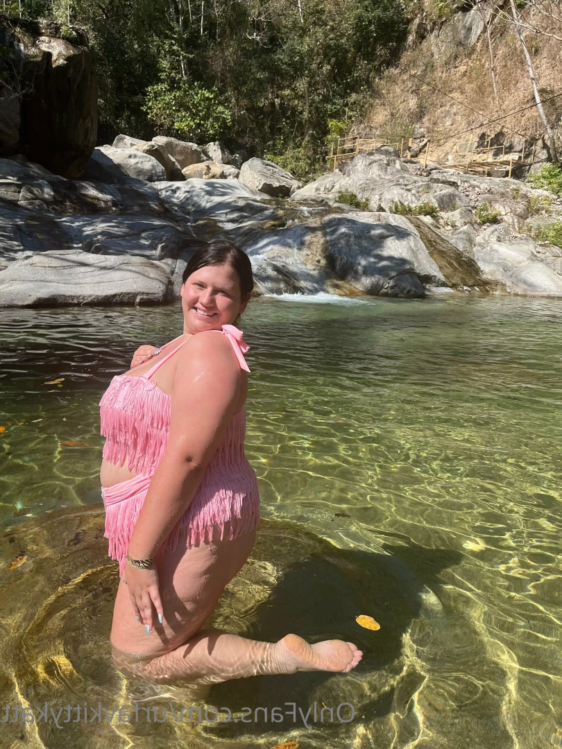 🍭 𝑯𝑶𝑹𝑵𝒀  BBW KITTY 🐱 CHECK DMs 👀 [ urfavkittykatt ] Onlyfans leaked photo 6031266 on Hotleaks.tv