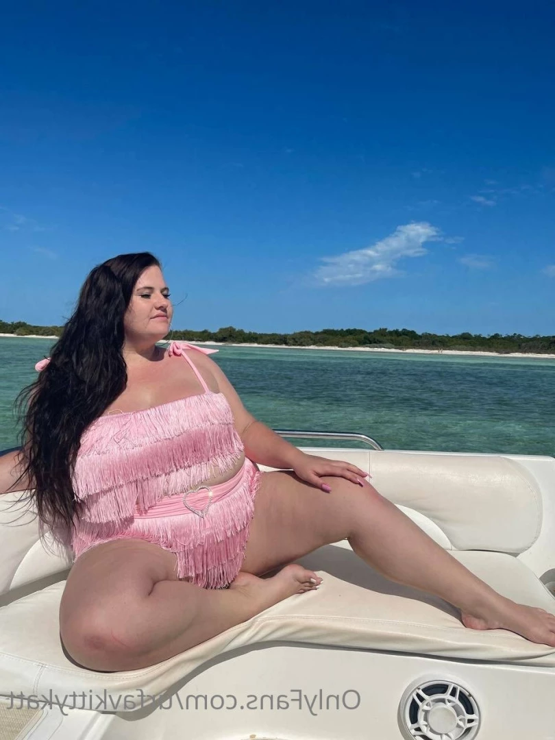 🍭 𝑯𝑶𝑹𝑵𝒀  BBW KITTY 🐱 CHECK DMs 👀 [ urfavkittykatt ] Onlyfans leaked photo 6031973 on Hotleaks.tv