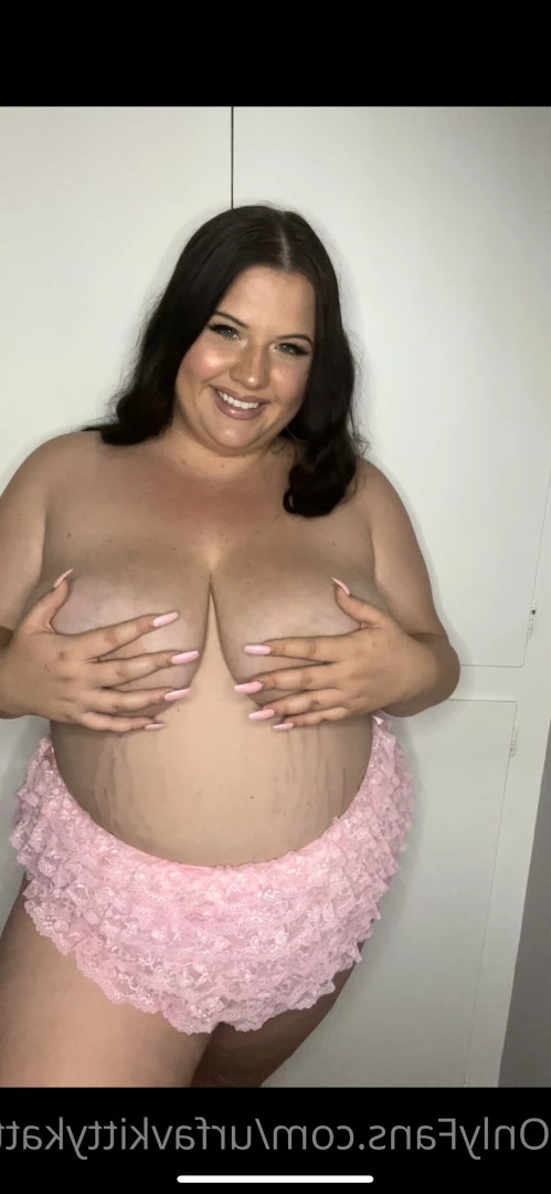 🍭 𝑯𝑶𝑹𝑵𝒀  BBW KITTY 🐱 CHECK DMs 👀 [ urfavkittykatt ] Onlyfans leaked photo 6032201 on Hotleaks.tv