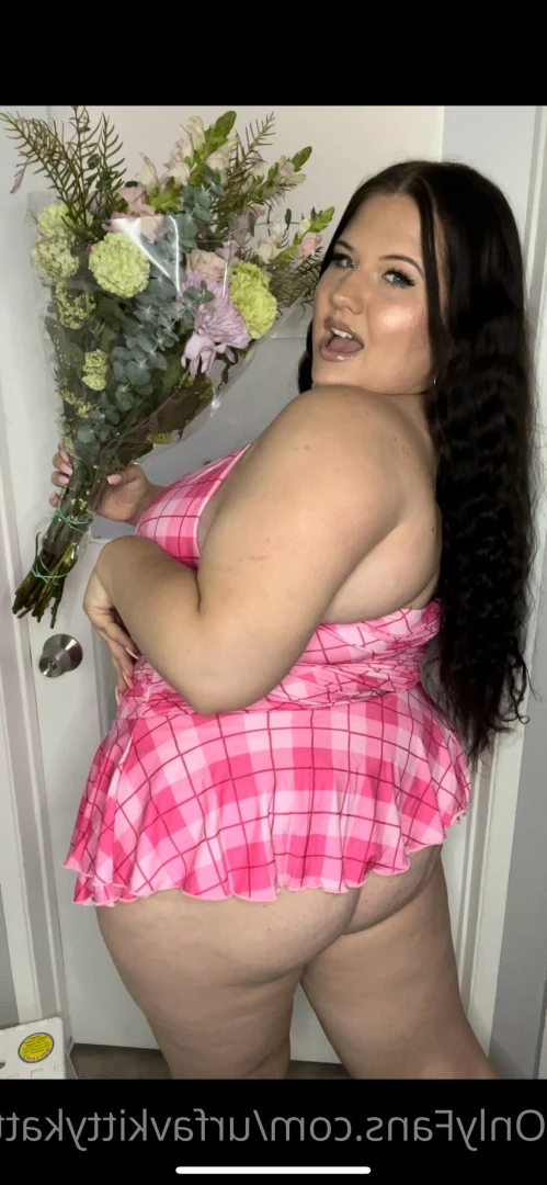 🍭 𝑯𝑶𝑹𝑵𝒀  BBW KITTY 🐱 CHECK DMs 👀 [ urfavkittykatt ] Onlyfans leaked photo 6032264 on Hotleaks.tv